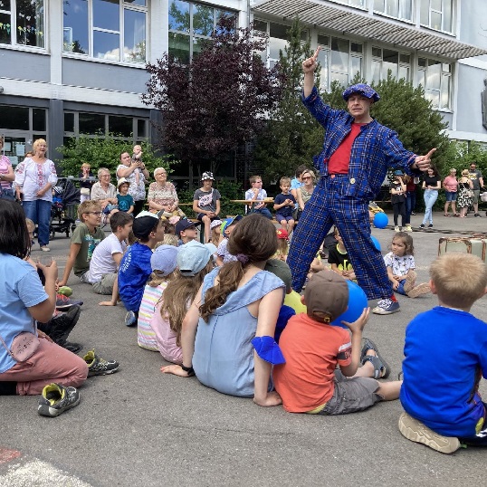 Auftritt in Essen: Zaubershow mit Clown Zauberer