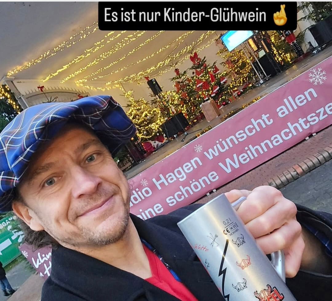 Magische Weihnachtsfreude mit Clown Zauberer Liar am Hagener Weihnachtsmarkt