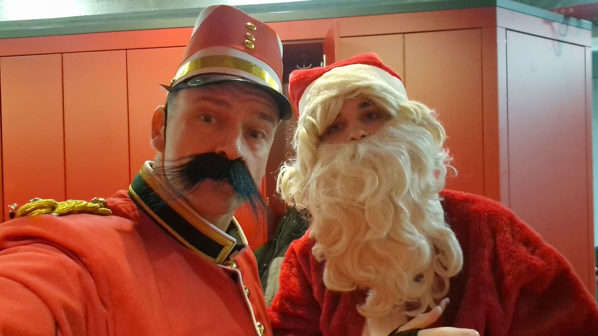 Als Nussknacker auf dem Weihnachtsmarkt Gladbeck